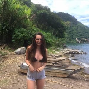 Meet your Posher, Teresa